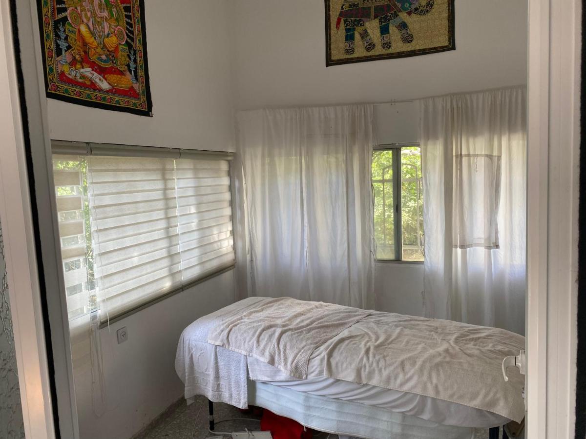 Apartamento דירת סטודיו בכרמל הירוק Haifa Exterior foto