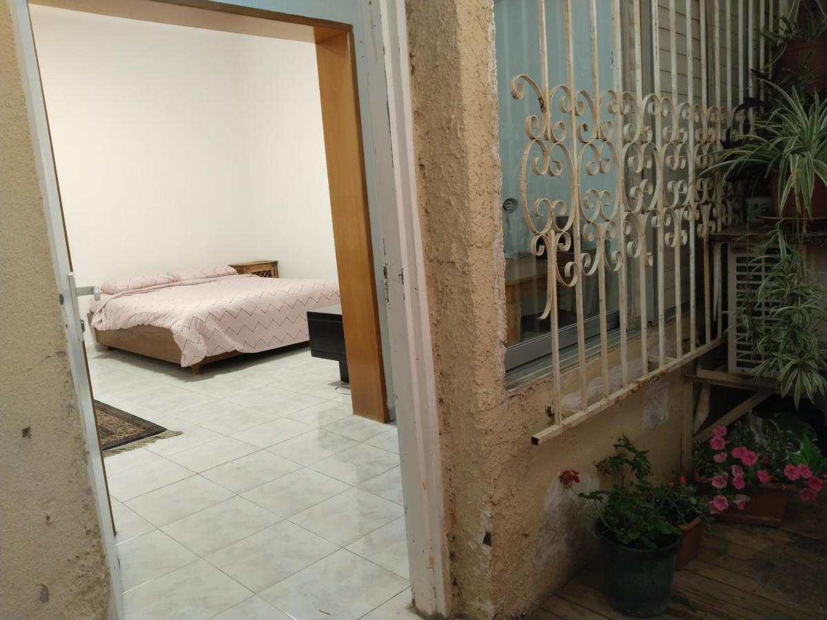 Apartamento דירת סטודיו בכרמל הירוק Haifa Exterior foto